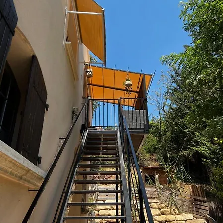L'abri Saint-Just (Ardeche)